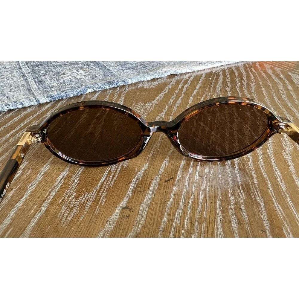 Retro Oval Sunglasses for Women 90s Vintage Y2K Trendy Narrow Shades, New